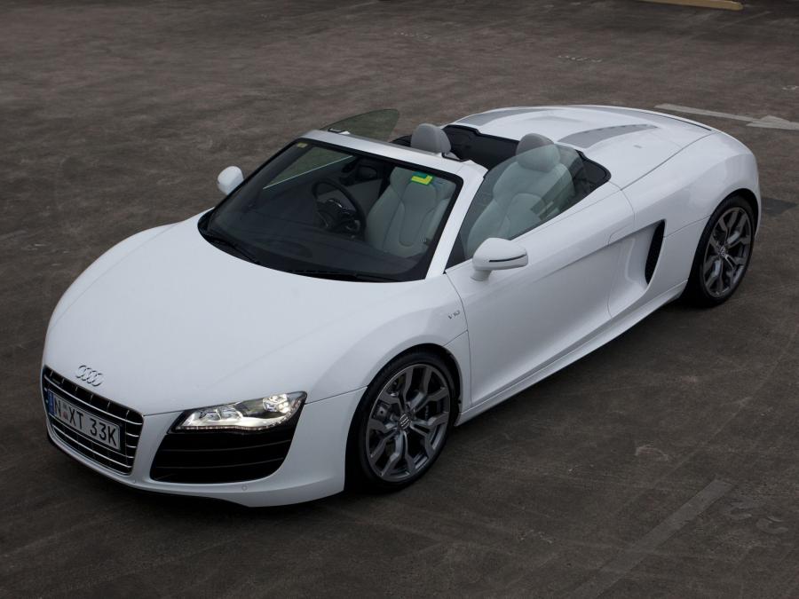  Audi R8 V10 Spyder 2010 года  (AU) (фото 5 из 9)